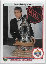 1990-91 Upper Deck #207 Patrick Roy AW Montreal Canadiens HOF