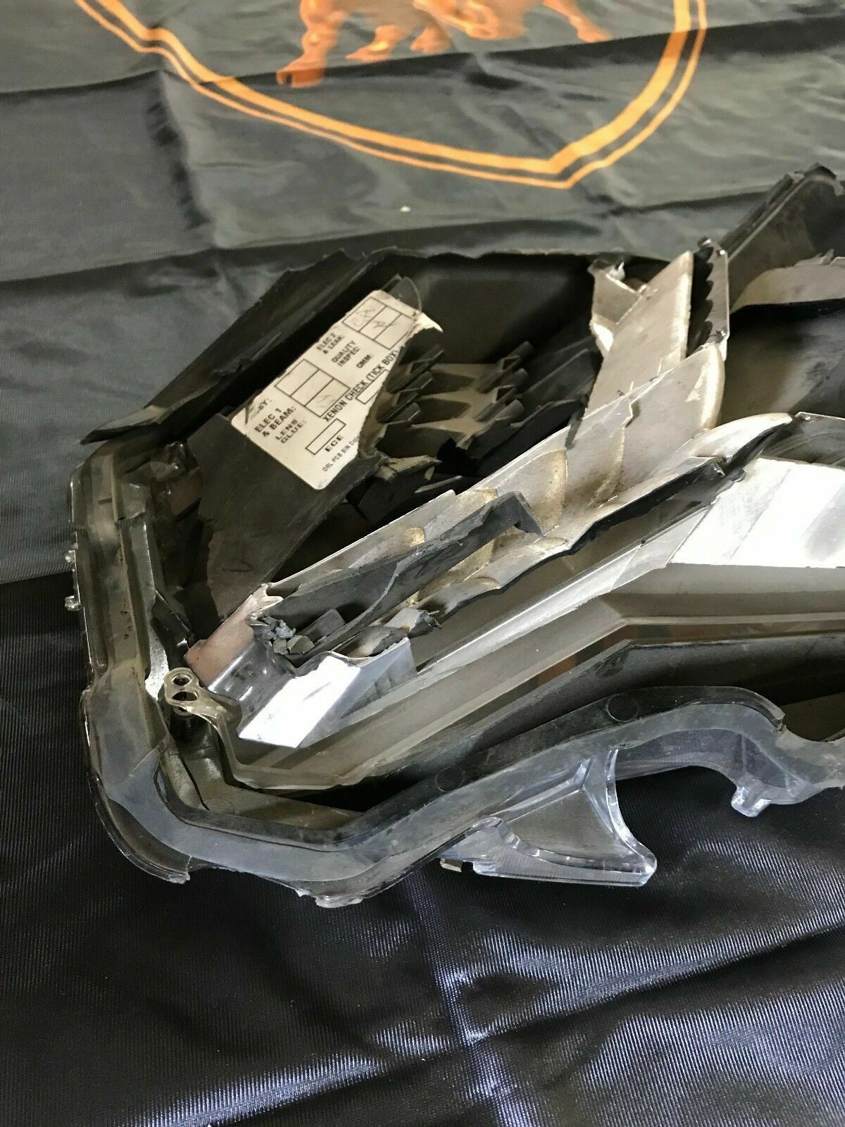 LAMBORGHINI AVENTADOR FRONT RIGHT PASSENGER SIDE HEADLIGHT OEM 471941004