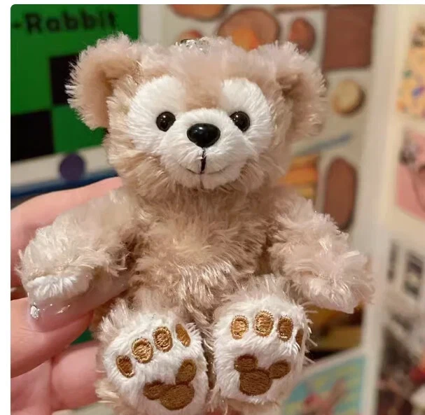 Disney Oso Duffy sentado juguete de peluche llavero llaveros para bolsas lo último Foto 3 de 3