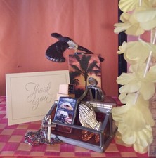 Electronic toy, fully functional, 6" tall by 1141 Creations