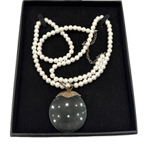 Elegant QVC Magnifier Pendant Necklace with Simulated Pearls