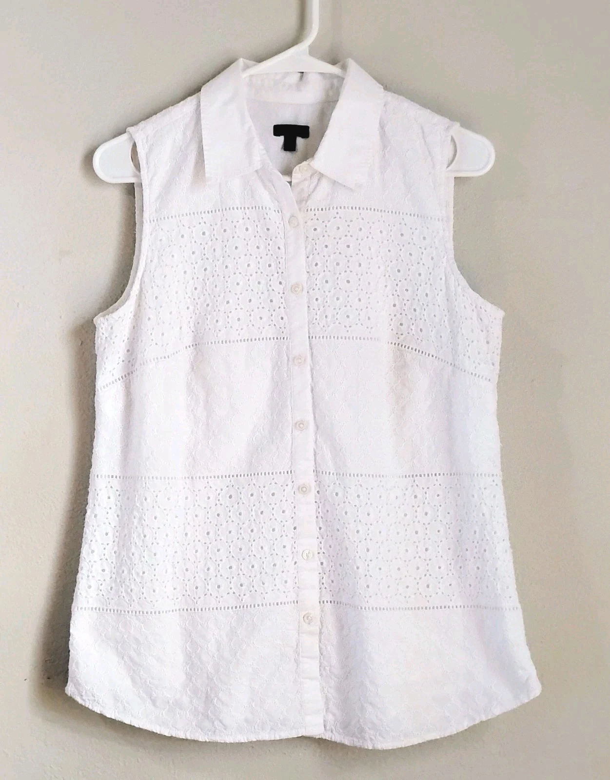 Talbots White Cotton Embroidered Eyelet Blouse Shirt Sz 8 Med Sleeveless Button
Opens in a new windo