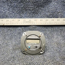 M800 | Davtron | CESSNA 172K | DIGITAL CHRONOMETER INDICATOR 14 VOLTS