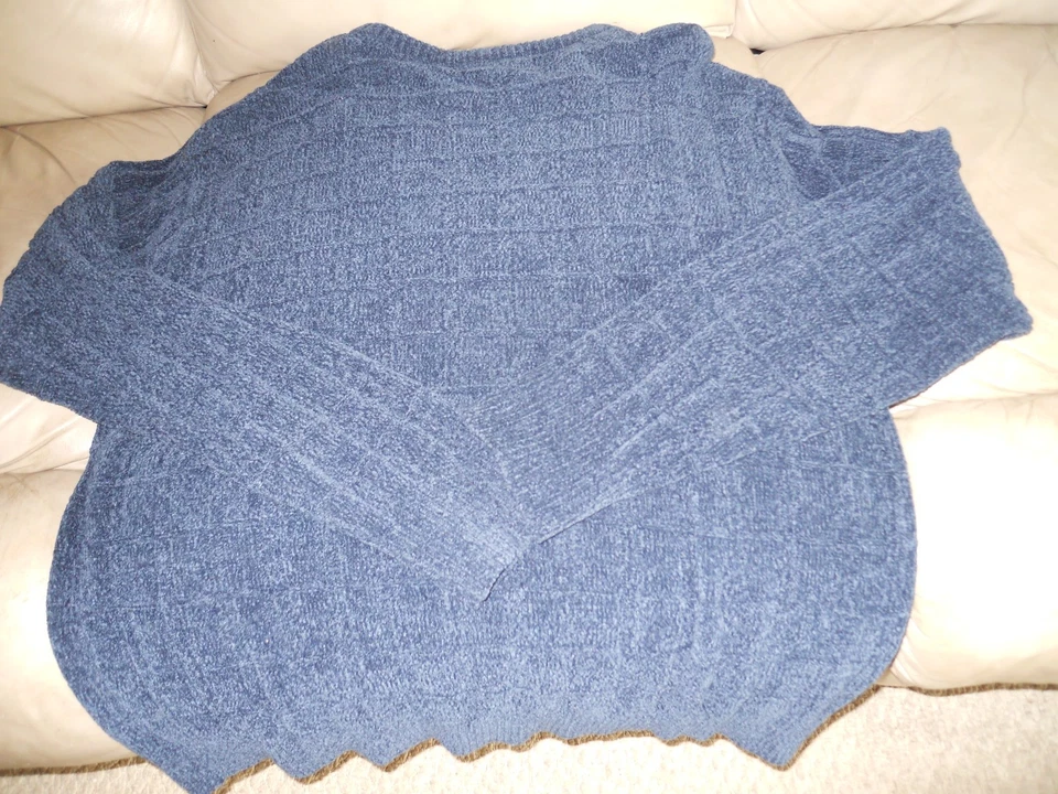 Consensus Men’s Sweater Man's Clothes Clothing Size X-Large Blue XL Acrylic - Image 3 of 4