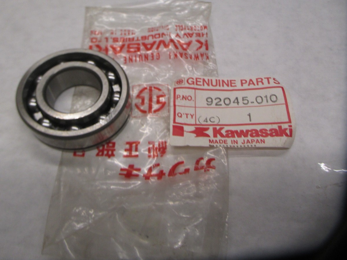 金物 キリン 92045-1374, 92045-1387 KAWASAKI ZX150 KR150 VICTOR150