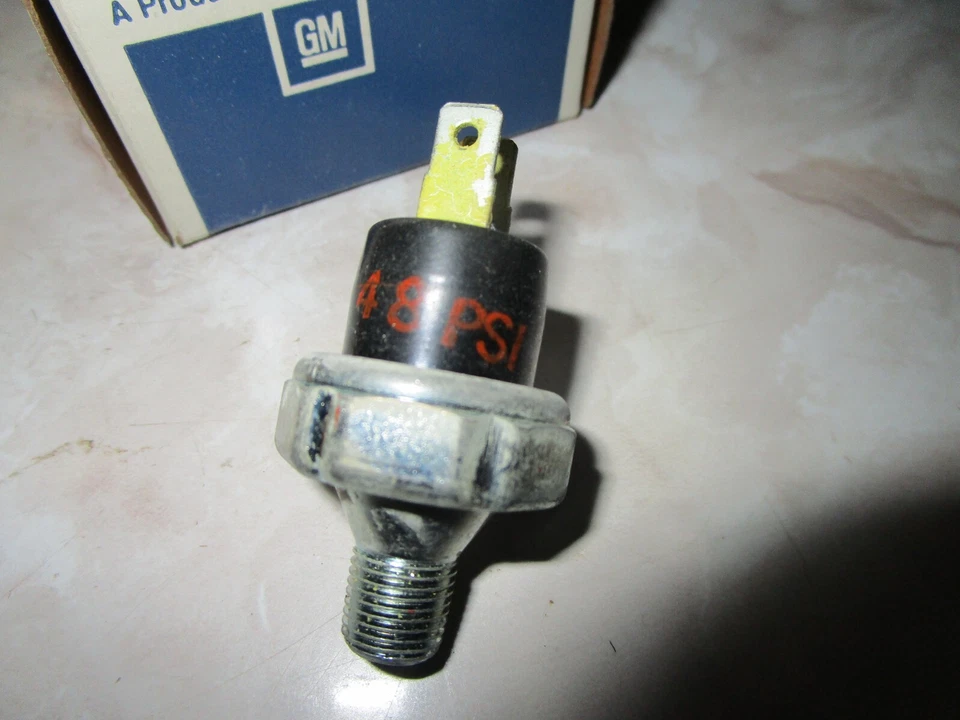 Interruptor de cuerpo de válvula de transmisión de presión Governor 1980 Pontiac, Firebird 301W NOS Foto 4 de 4