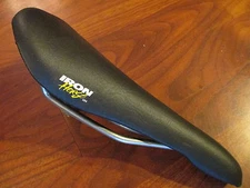 IRON HORSE NARROW RACING SADDLE 130 VELO
