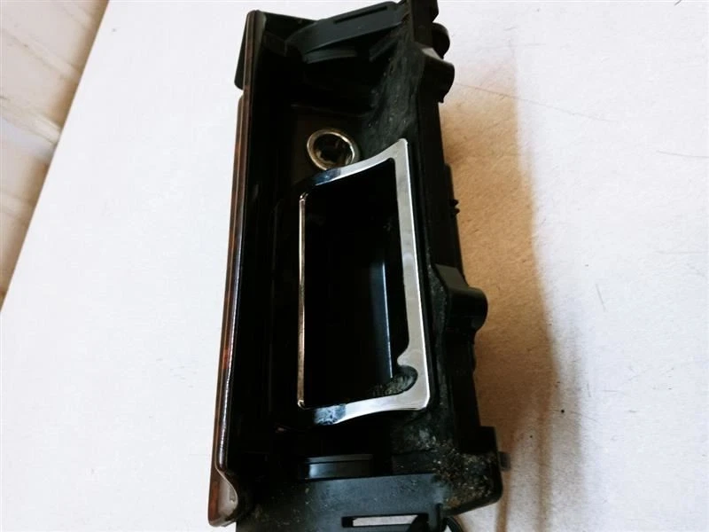 JAGUAR XJ8 2004-2008 consola central cenicero almacenamiento OEM 2W93-8104822-A Foto 3 de 4