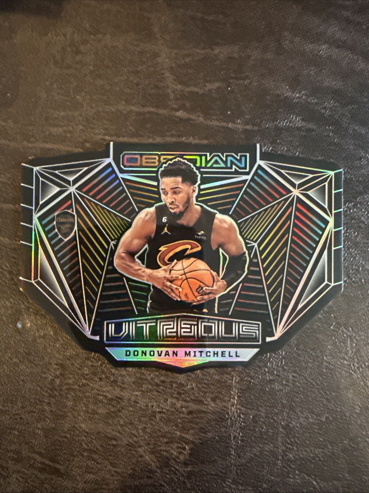 2022-23 Panini Obsidian - Vitreous Donovan Mitchell #13