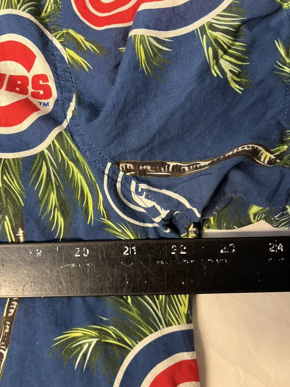 Chicago Cubs Hawaiian Shirt Men’s Large Palm Tree Print