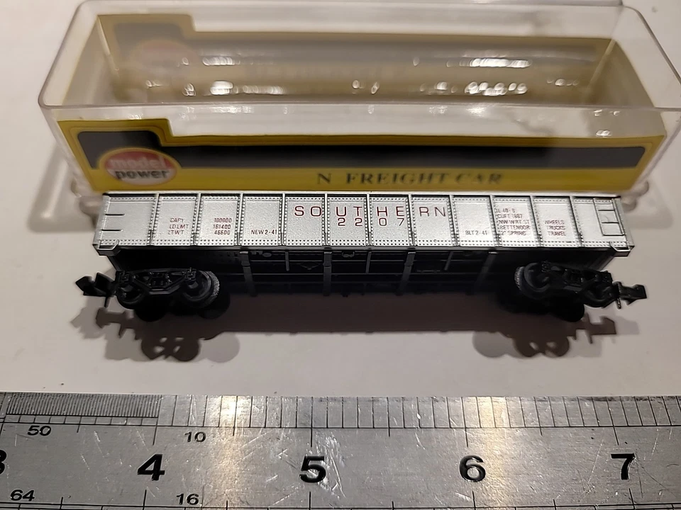 Model Power "N" Scale 50' Gondola No. 4015 Southern #2207 Freight Car in Box - Image 2 of 4