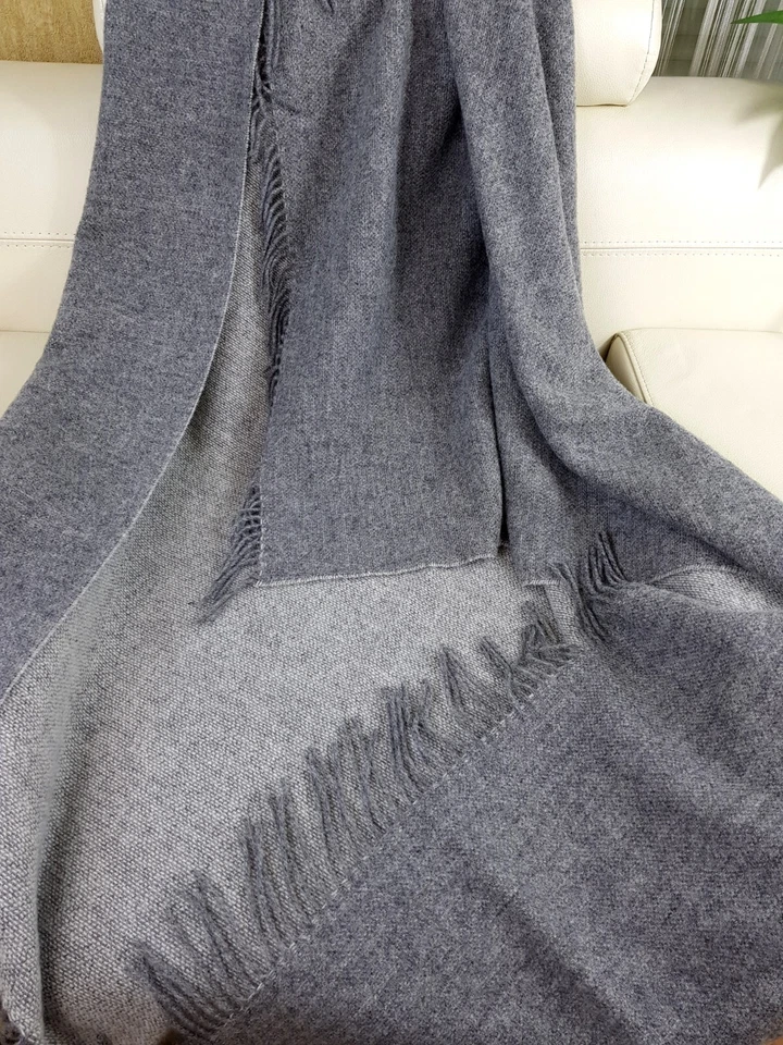 SALE! Wolldecke 100% Schurwolle Wohndecke Decke 140x200cm Hellgrau-Grau - Bild 4 von 4