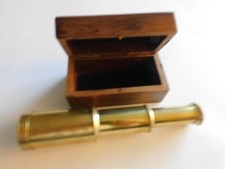 Pirate Mariner's Spyglass extends to 6 1/2". Nice fitting box.