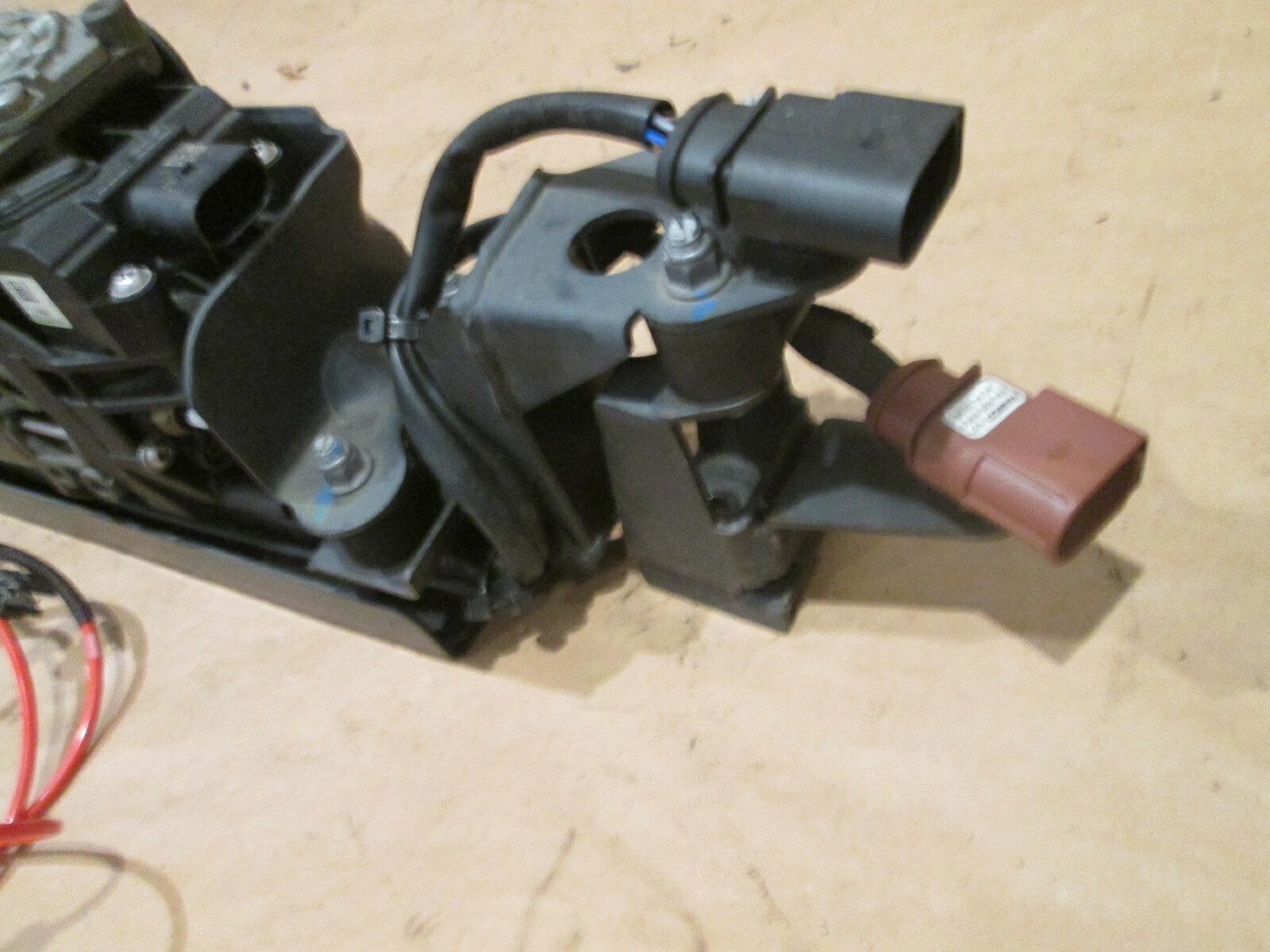 Lamborghini Huracan Suspension Lift Compressor Pump  P/N 4S0616007E