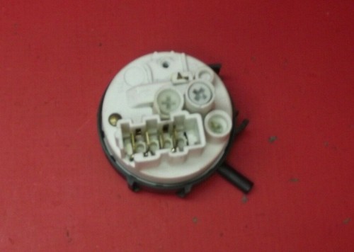 Waschmaschine HOOVER OPH614-80 DRUCKSCHALTER
