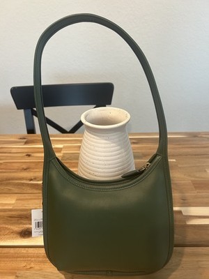 Coach Curve Zip | In Hunter Green | New