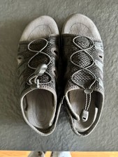 Orthofeet Women's Orthopedic Stretch Maui Sandals in Black - Size 9.5 medium