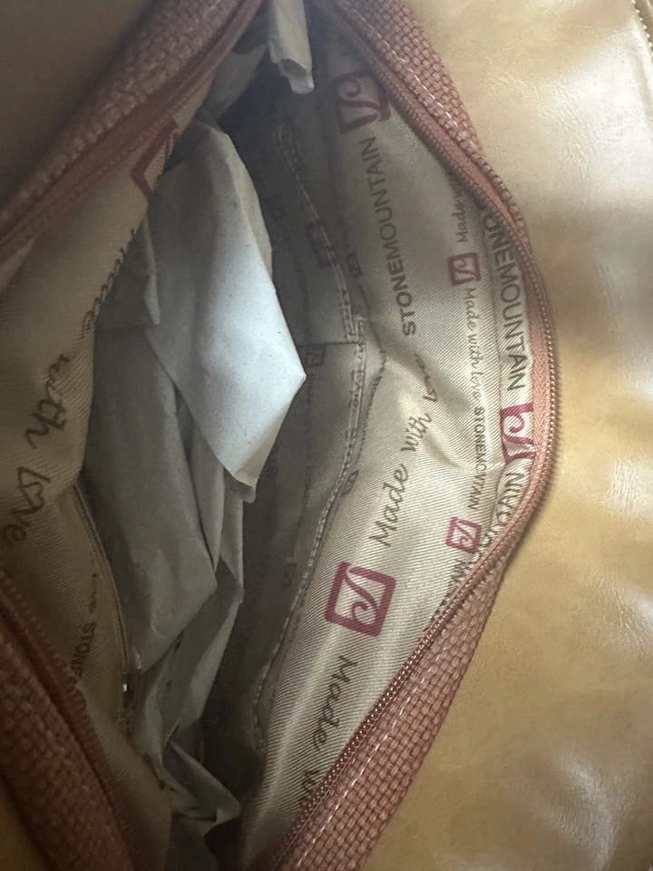 Bolso de hombro Stone Mountain de cuero genuino y lona accesorios en tono plateado Foto 4 de 4