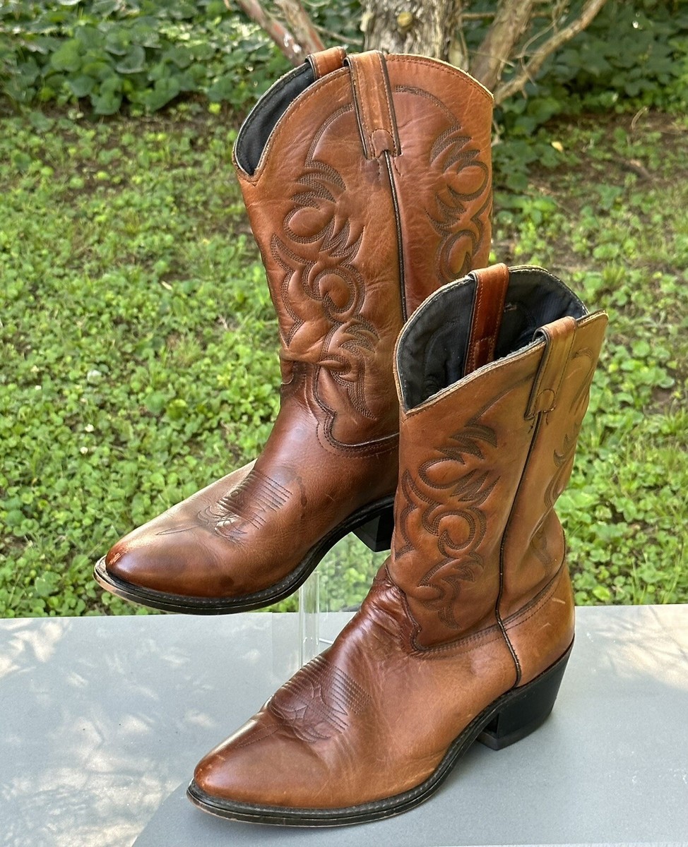 Men’s brown cowboy boots size 10 1462908_F.jpg?width=1000&  main image 2