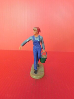 Figurine Elastolin - Une Fermière - Monde Civil, La Ferme - Échelle 1:32 (60mm)
