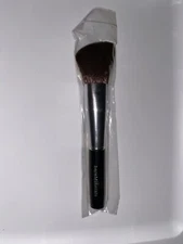 Bareminerals Angled Face And Concealer Brush 2 In 1 NIP Sealed 66134 Fits Inside