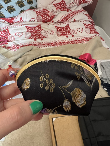 Small Travel Jewellery Make Up Bag Embroidered Zip Fastening Beaded Pull On Zip - Picture 1 of 3