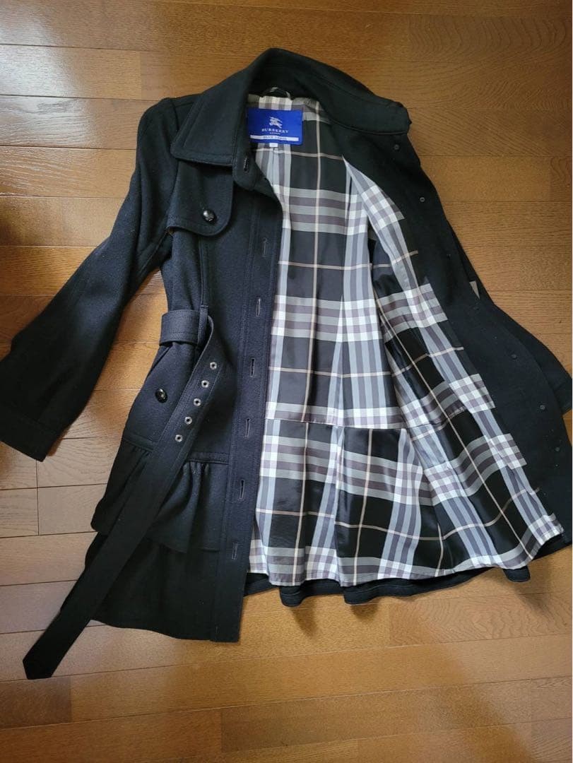 Burberry  BURBERRY BLUE LABEL Coat thumbnail 2