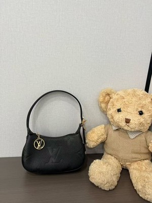 Louis Vuitton Loop Hobo Black Monogram Empreinte Leather Shoulder Bag