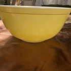 VTG PYREX Yellow 2 1/2 Qt Mixing Bowl 403 Ovenware Used Worn Rare