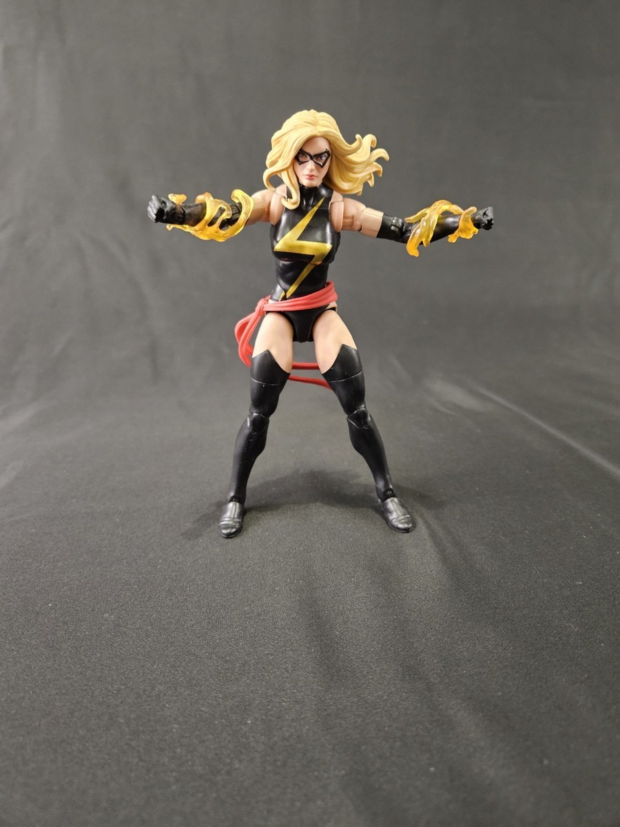 Marvel Legends Warbird Target Exclusive Avengers Ms. Marvel Comics