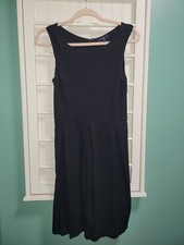 Gap size 6 beautiful little black dress sleeveless