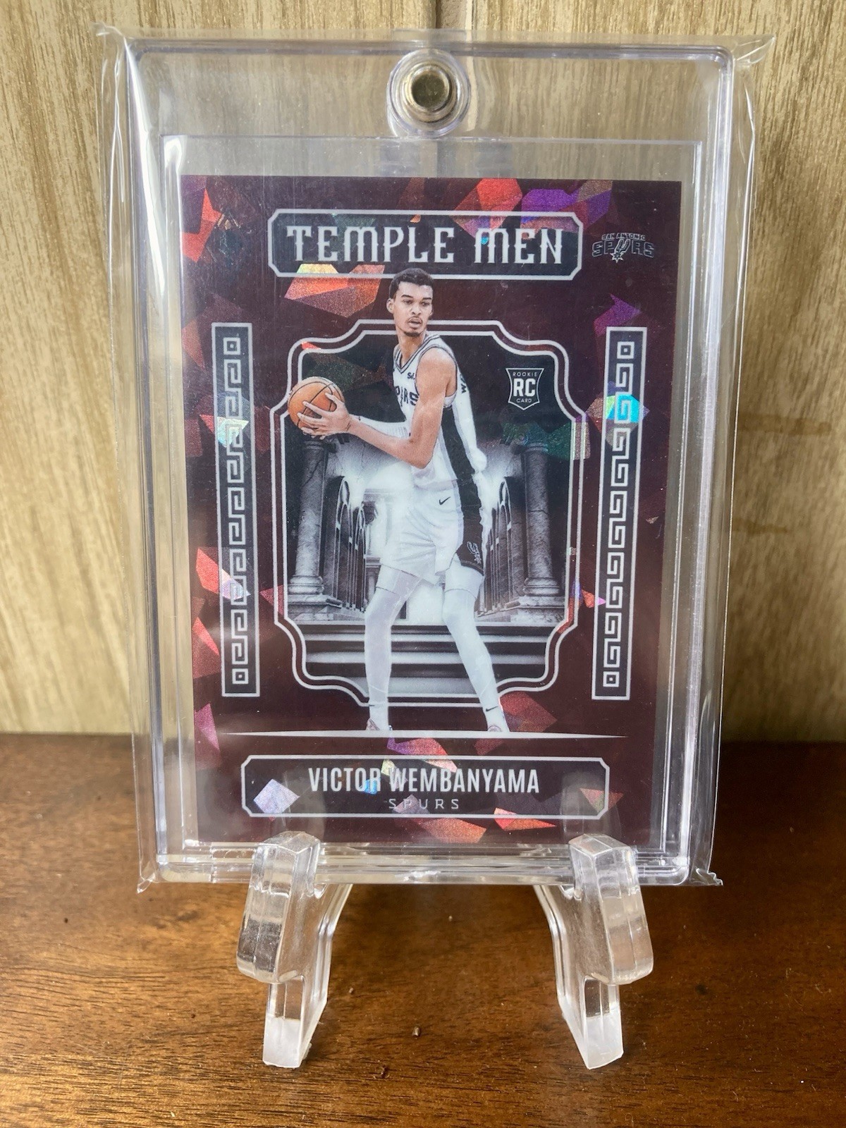 2023-24 Panini Phoenix Victor Wembanyama Spurs #7 Temple Men Maroon Ice /275 RC