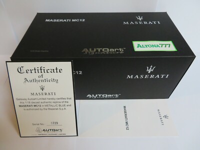AUTOart SIGNATURE 1/18 Maserati MC12 ROAD CAR Blue Metallic