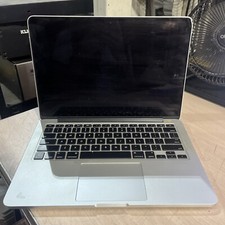 APPLE MACBOOK PRO 2015 2.7GHZ 8GB RAM NO HD .