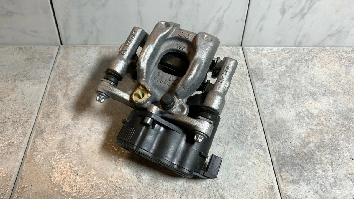 ORIGINAL Mercedes Benz A-Klasse W177 Bremssattel Hinten Links 