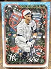 AARON JUDGE Topps Holiday Mega Box SANTA HAT Image Variation SP H99 Mint 2024
