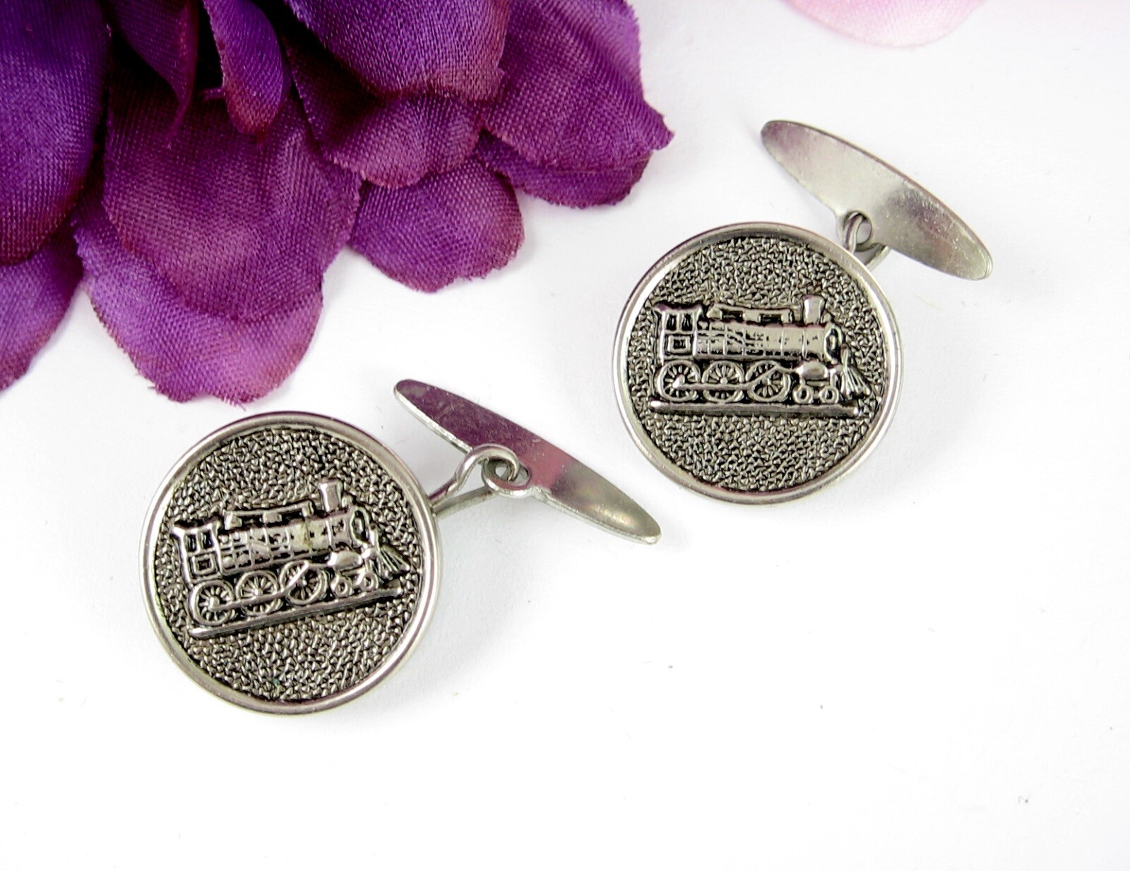 TRAIN ENGINE CUFFLINKS Vintage Button Style Silve… - image 1