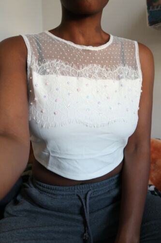 RRP £25 Topshop crop cream stretch net floral lace sequin beads summer crop top - Picture 1 of 5