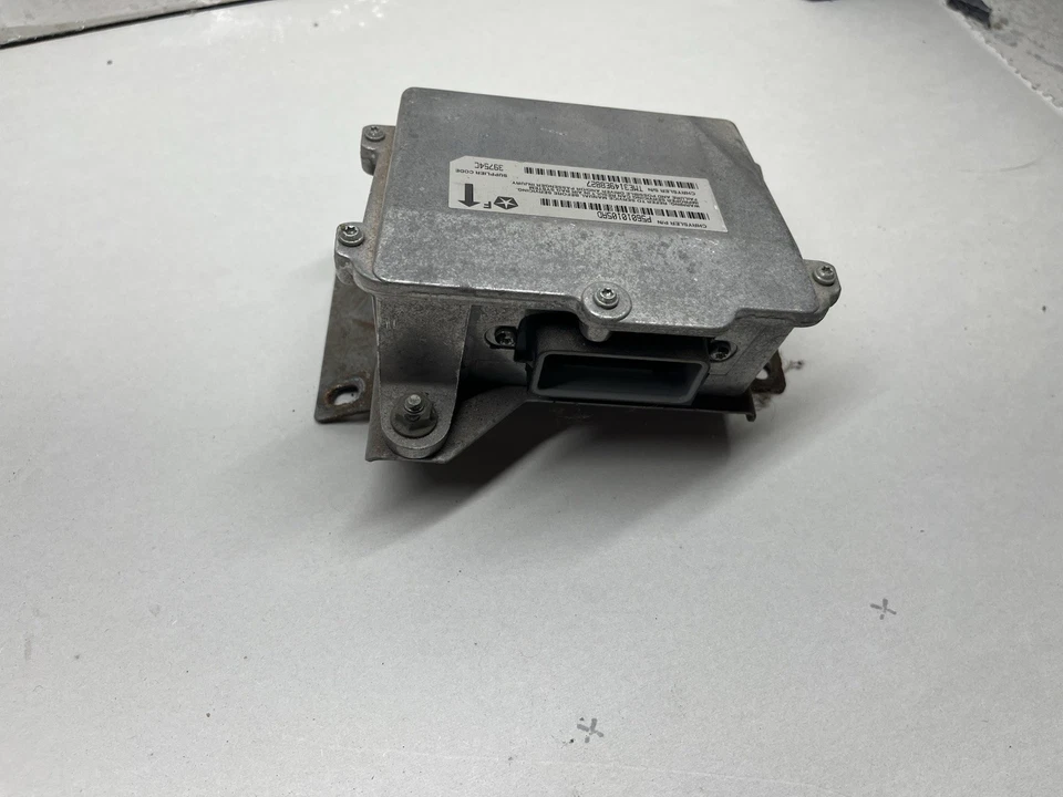 2000 Jeep Wrangler TJ Dash SRS Control Module P56010105AD - Изображение 3 из 4