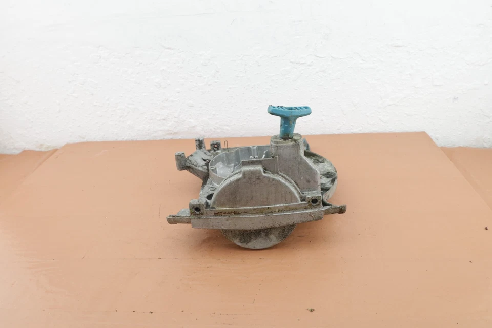 Lawn Boy Brick Top Lawn Mower OEM Recoil Starter 678105 - Image 2 of 4