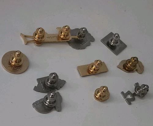Lot de 10 pins suprêmes badges métalliques Freaky Smoking Lips Gonz accessoires rares