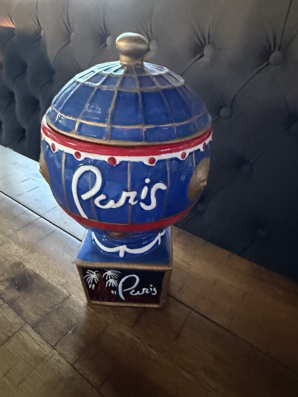 Paris Las Vegas Casino Resort Ceramic Hot Air Balloon Tiki cocktail Mug & Lid