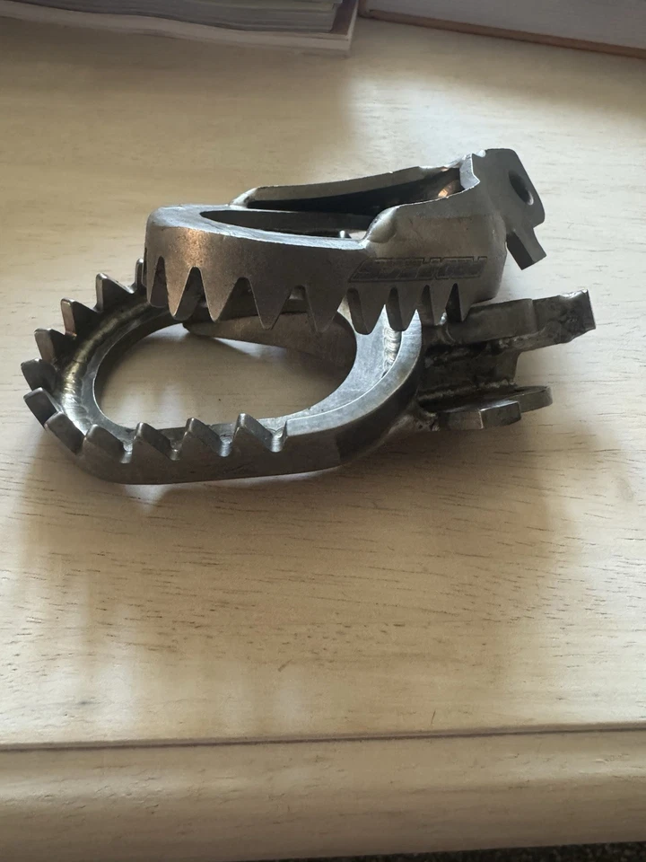 KXF 250 Titanium Pegs And Bolts 2024 motocross parts foot pegs mx  - Image 2 of 4