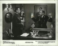 1983 Press Photo Mel Brooks & Jose Ferrer in a scene from 