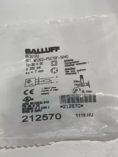 BALLUFF BES M12EG-PSC70F-S04G INDUCTIVE PROXIMITY SENSOR 10-30VDC S-7MM NIB