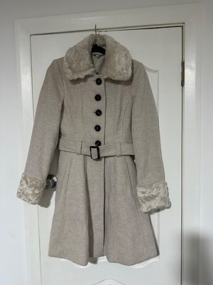 RED HERRING Cream Beige Coat With Faux Fur Collar & Cuffs Size 8