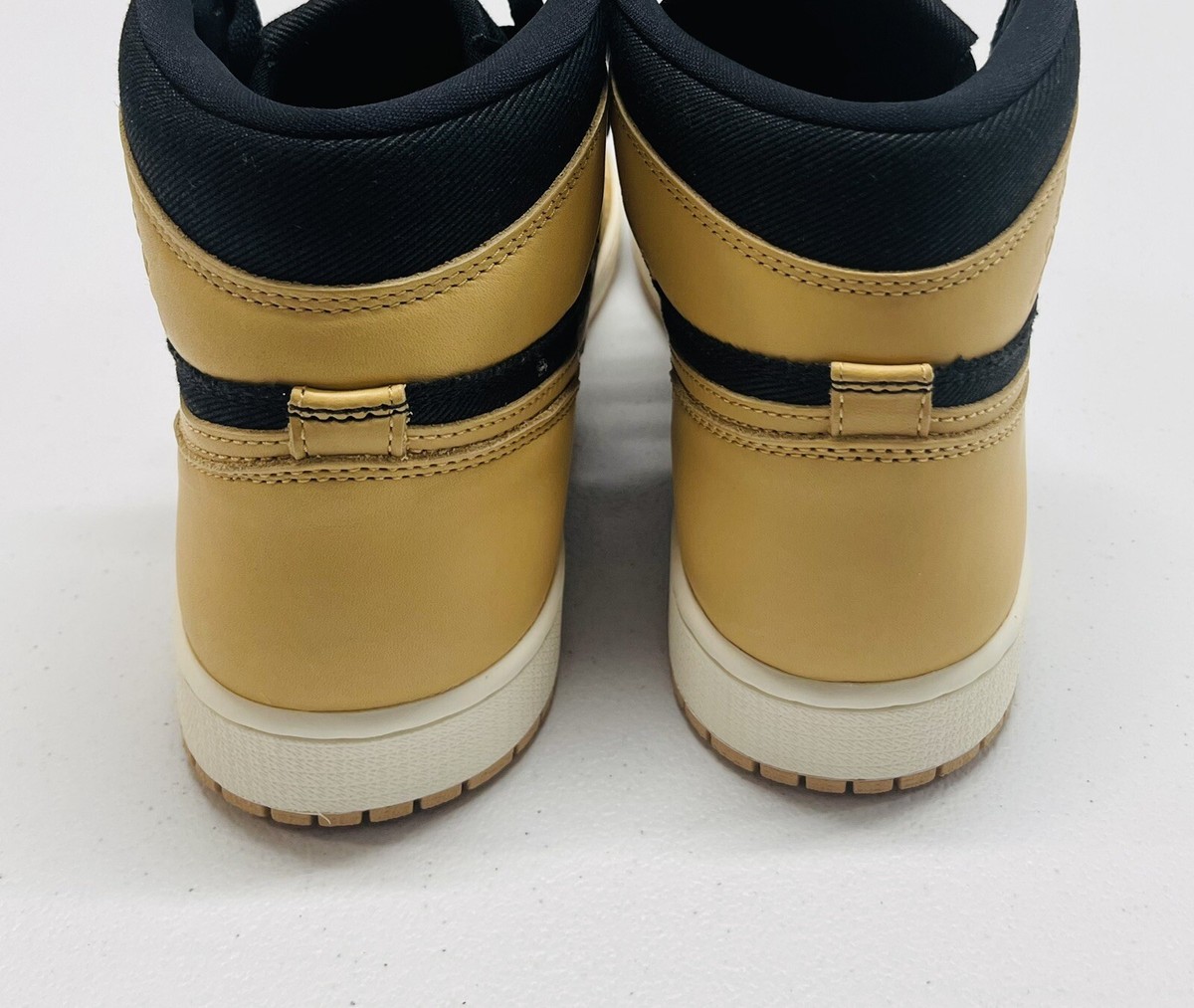 Nike Air Jordan 1 Retro High OG Vachetta Tan/Black-Sail