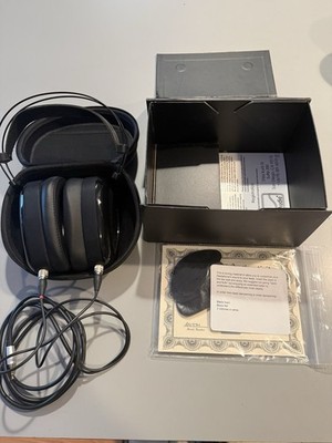 Dan Clark Audio AEON 2 Open-Back Over-Ear Headphones Black w/ Case Box