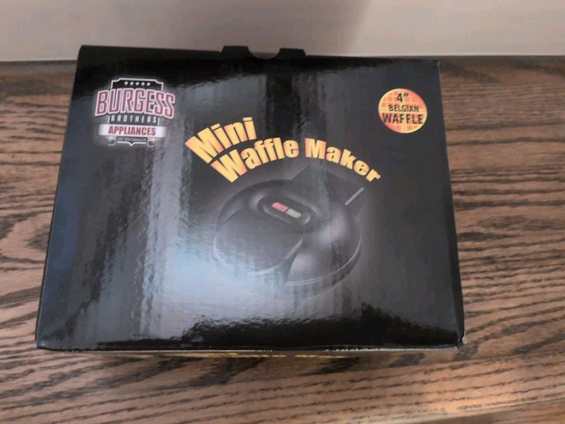 Burgess Brothers Mini Waffle Maker 