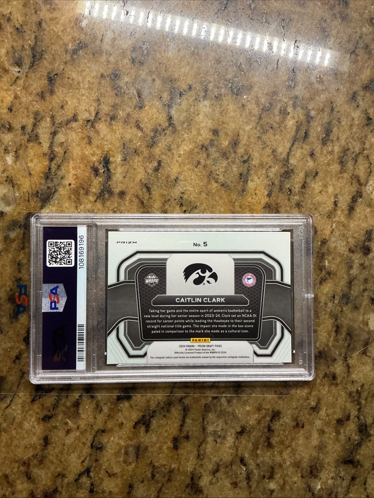 CAITLIN CLARK 2024 Prizm Draft Picks Campus Legends non auto Orange Ice PSA 10 view 3